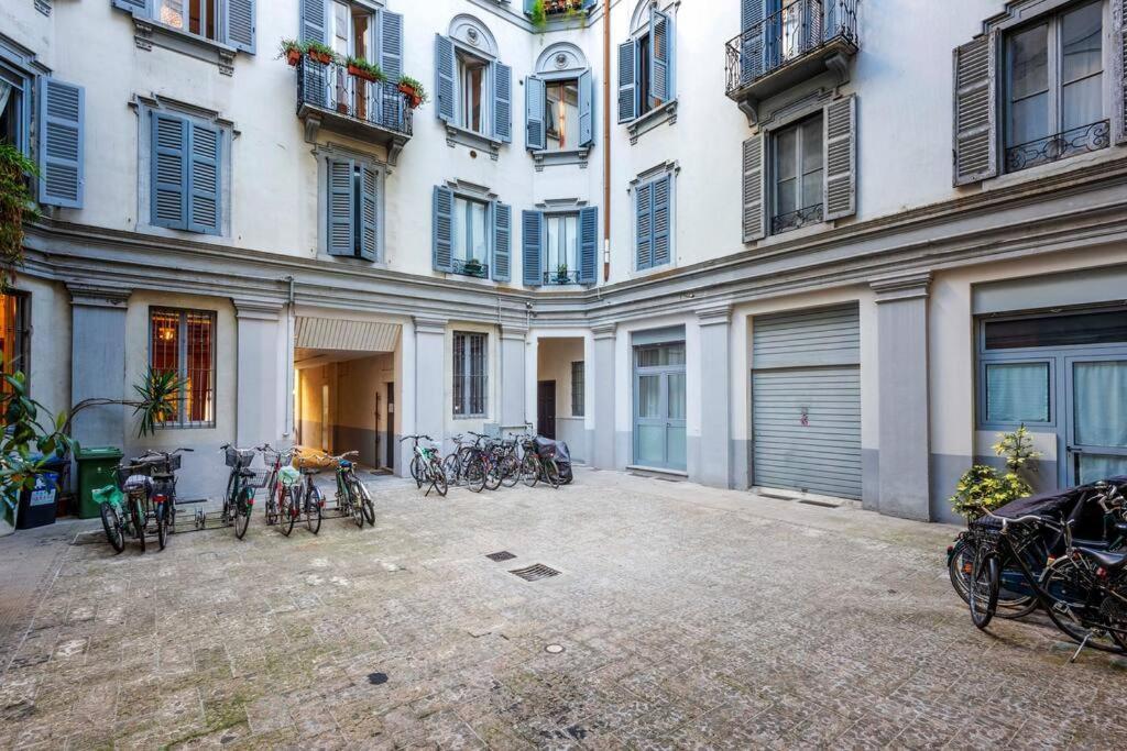Luvi - Bertani Apartment Milan Bagian luar foto
